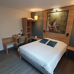 Les Pasteliers Hotel